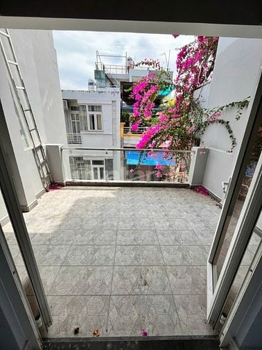 Bán nhà gần Ngã Tư Bảy Hiền, DT: 4.2 x 14m [CN 60m2] 2 lầu - 8.3 tỷ TL
