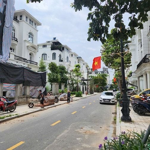 Biệt thự song lập 3 mặt thoáng đường Lê Quang Đạo Quận Nam Từ Liêm
