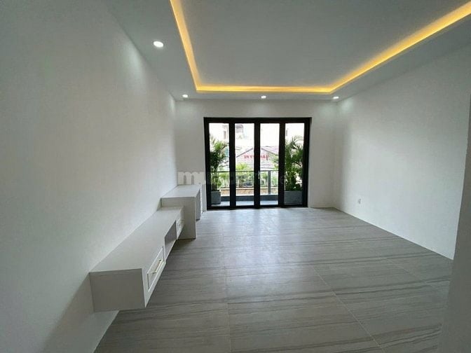 CHỈ CÒN MỘT CĂN DUY NHẤT TRONG KHU BIỆT THỰ CAO CẤP 