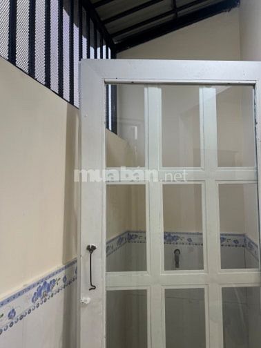 NHÀ BÁN CHÍNH CHỦ. HUYỆN ĐỨC HÒA, LONG AN. TRỆT 1 LẦU,. DT: 4x10m