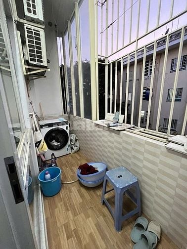 Bán Chung Cư 43 Hồ Văn Huê Phường 9 Phú Nhuận 60m2 2PN 1WC Lầu 3