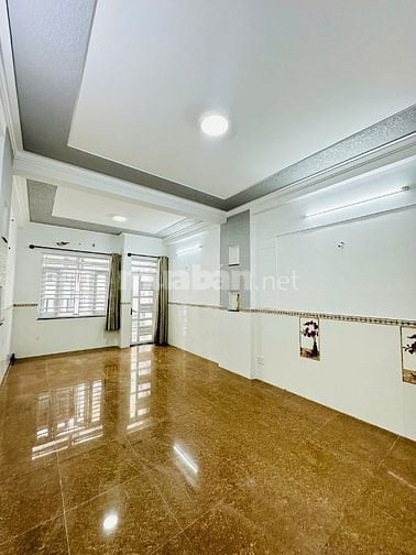 Bán Nhà HXH 6m Nguyễn Hồng Đào_5 Tầng, DT: 4 x 17m(nở 4.5m)_11.1 Tỷ TL