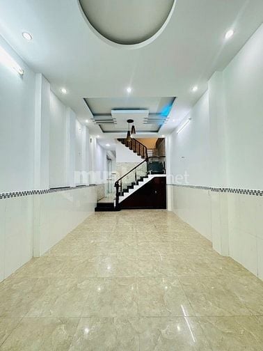 Bán Nhà HXH 6m Nguyễn Hồng Đào_5 Tầng, DT: 4 x 17m(nở 4.5m)_11.1 Tỷ TL