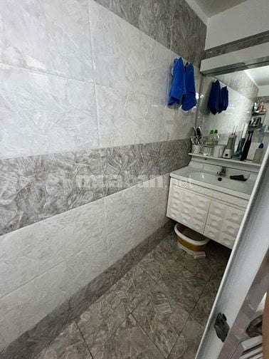 Bán Chung Cư 43 Hồ Văn Huê Phường 9 Phú Nhuận 60m2 2PN 1WC Lầu 3