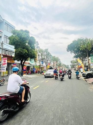 Bán nhà khu Tên Lửa, MT đường Số 1, 4 x 21m, 3.5 tấm giá 18,5 tỷ