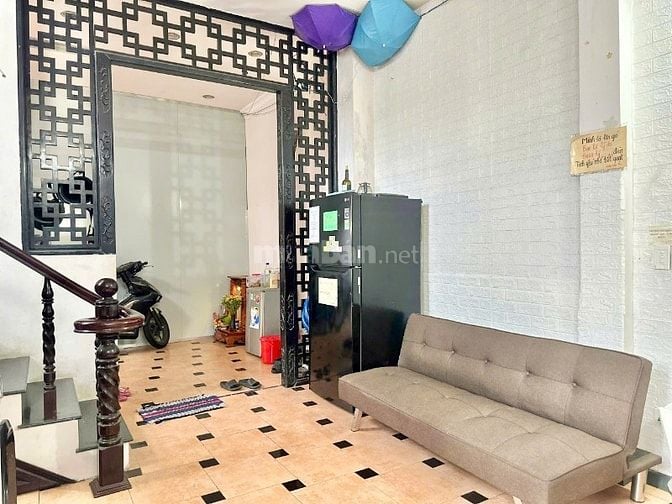 Cho thuê ký túc xá nằm trong biệt thự gần sân bay giá rẻ bao trọn gói