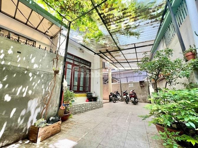 Cho thuê ký túc xá nằm trong biệt thự gần sân bay giá rẻ bao trọn gói