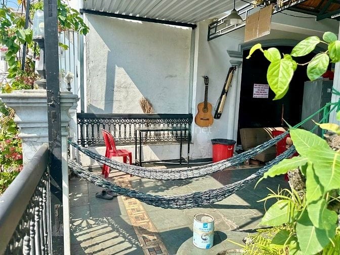 Cho thuê ký túc xá nằm trong biệt thự gần sân bay giá rẻ bao trọn gói