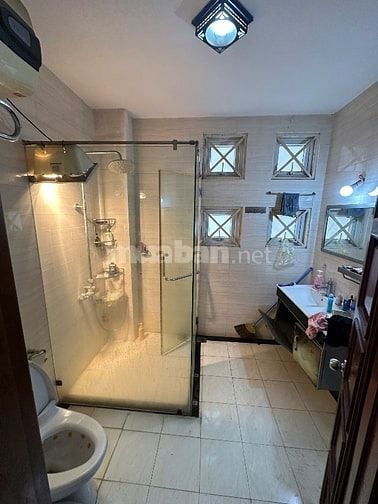 Cho thuê biệt thự Mới,có Thang Máy tại Đỗ Quang,Trung Hoà,Cầu Giấy