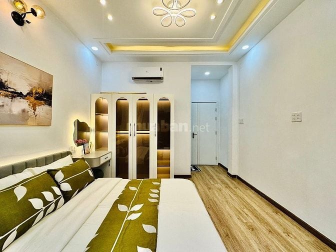 Nhà 3 lầu đẹp CAO CẤP hẻm Trần Bình Trọng, P5, Q.Bình Thạnh, vào ở nga