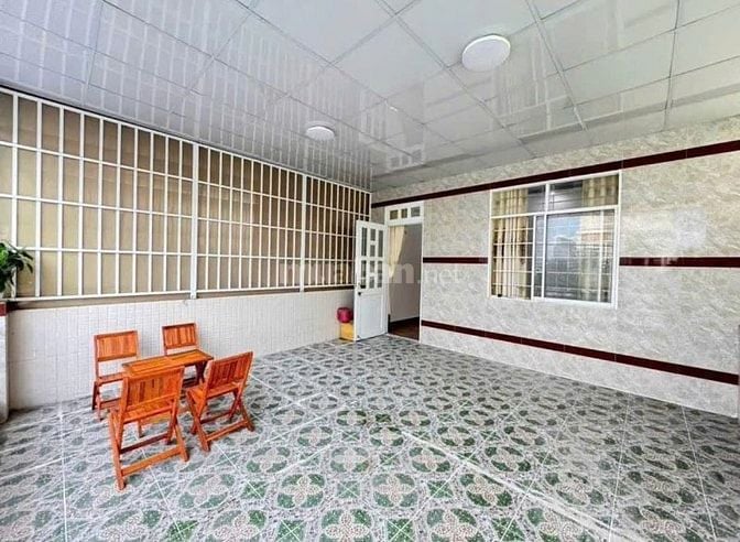 Chính chủ đang rất cần tiền xoay sở nên muốn bán gấp căn nhà 