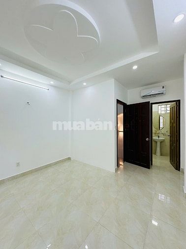 Bán nhà mới Hẻm Hoàng Văn Thụ. P4_KC: 2 lầu, ST - 5.9 Tỷ TL