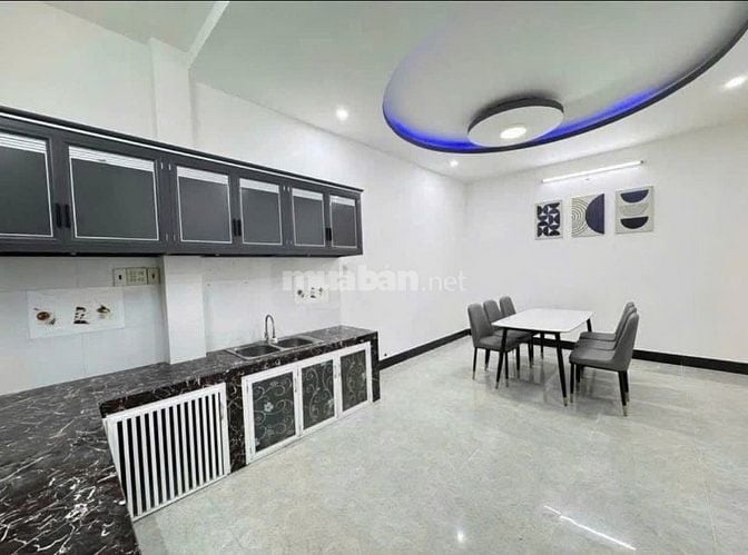 Chính chủ đang rất cần tiền xoay sở nên muốn bán gấp căn nhà 