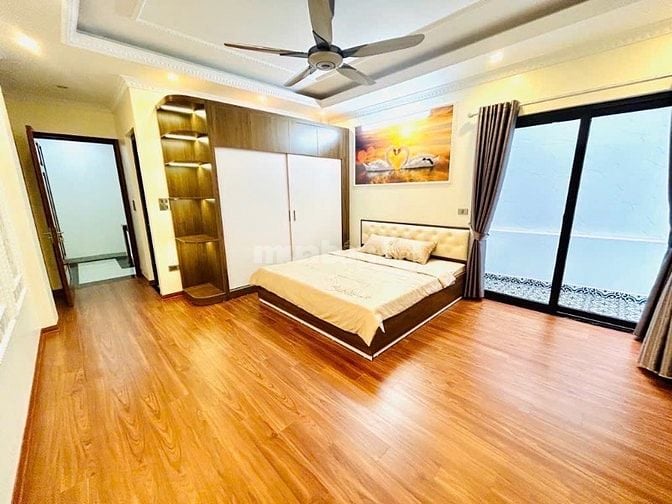NHÀ MỚI - GẦN PHỐ - FULL NỘI THẤT - Ở NGAY 44M2 GIÁ 8,05 TỶ