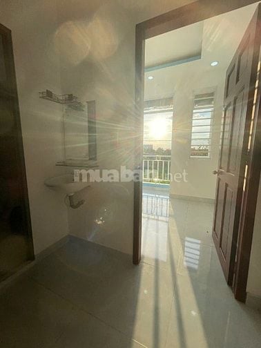 Nhà gần chợ Mỹ Hạnh Nam giáp Hóc Môn .Giá 350tr bao sang tên