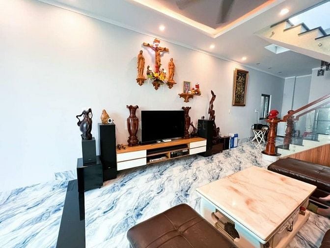 DÌ 2 BÁN NHÀ 1T1L 55M2 VŨ TÙNG BÌNH THẠNH GIÁ 1TỶ540TR SHR HẺM 6M