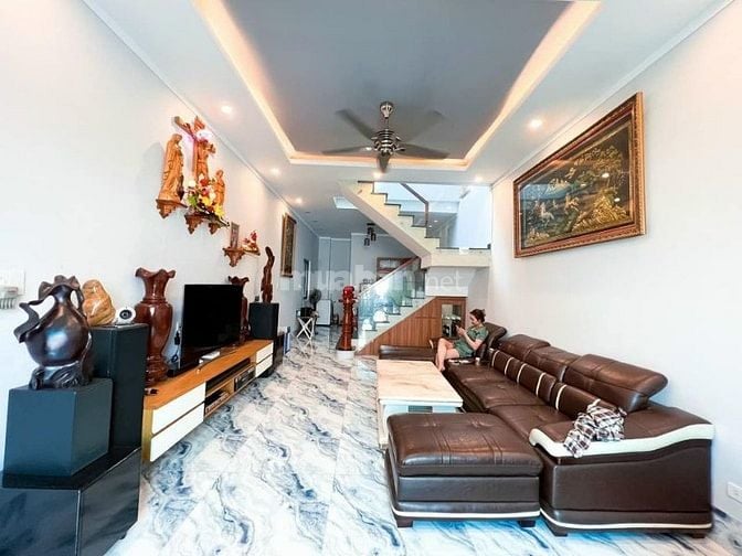 DÌ 2 BÁN NHÀ 1T1L 55M2 VŨ TÙNG BÌNH THẠNH GIÁ 1TỶ540TR SHR HẺM 6M