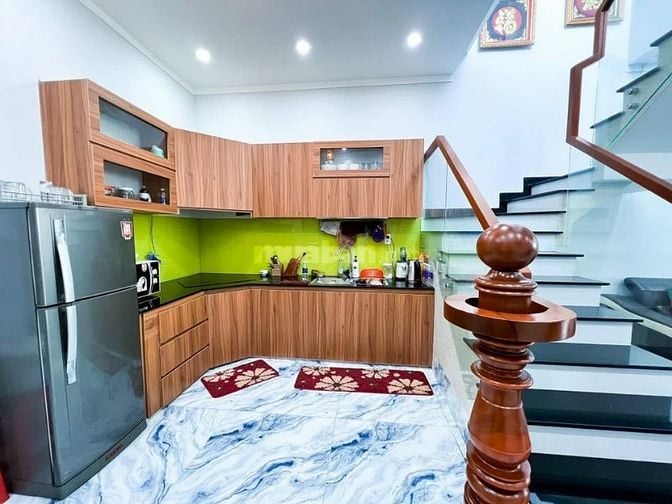DÌ 2 BÁN NHÀ 1T1L 55M2 VŨ TÙNG BÌNH THẠNH GIÁ 1TỶ540TR SHR HẺM 6M
