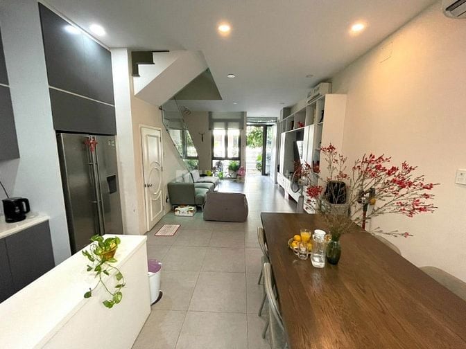 Nhà phố Citi Bella 2 full nội thất, sổ hồng riêng, giá 8,5 Tỷ