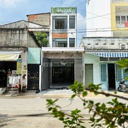 CHÍNH CHỦ BÁN MẶT TIỀN AN NHƠN 2LẦU ĐÚC NHÀ ĐẸP BUÔN BÁN KINH DOANH