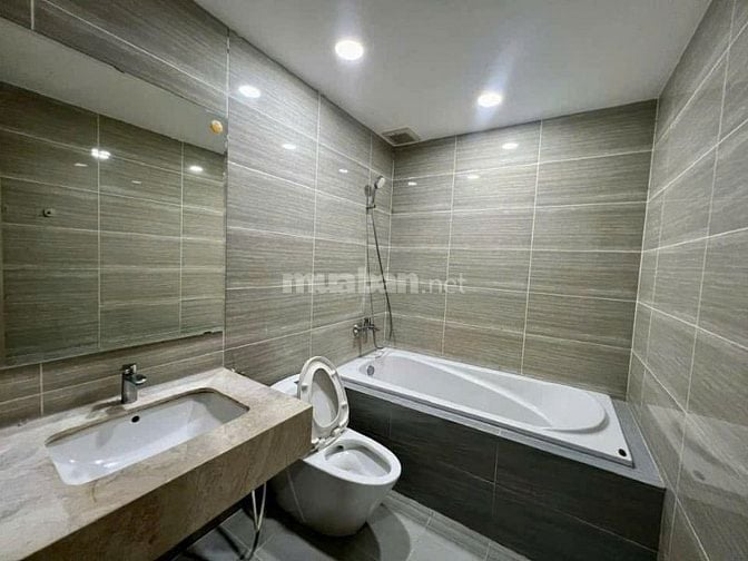 Chung cư CC Sky Center,  P2, Tân Bình, 120m2, 3PN, 2WC, NTCC, 22tr/thá