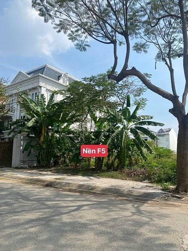 Bán đất biệt thự Đông Thủ Thiêm đường ND.Trinh Quận 2 (375m) 98.6 tr/m