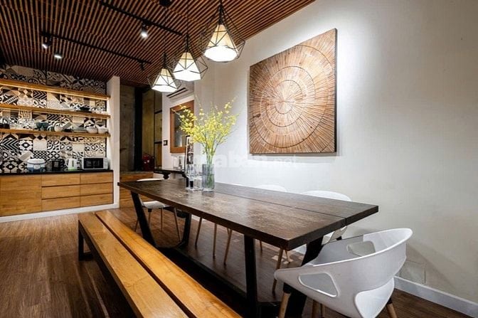 Bán nhà đầy đủ nội thất, chính chủ Hoàng Sa, Tân Định, Q1