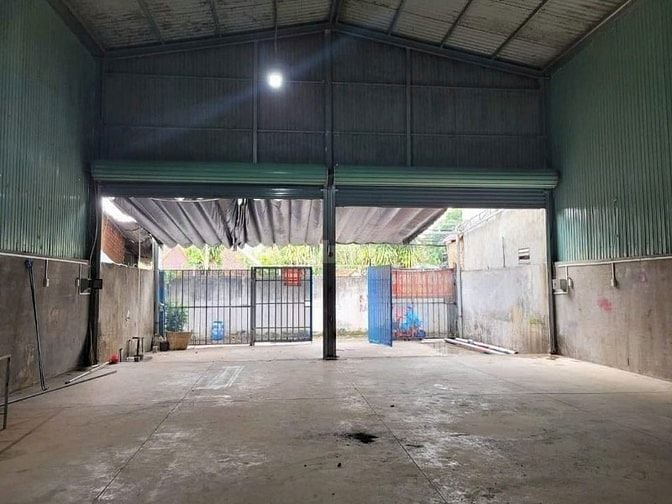Bán gấp lô đất 10x20 đang cho thuê làm kho xưởng, Thái Mỹ, Củ Chi, Giá