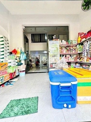 Cô Tâm bán căn nhà mặt tiền đường kinh doanh , đang cho thuê 8tr/tháng