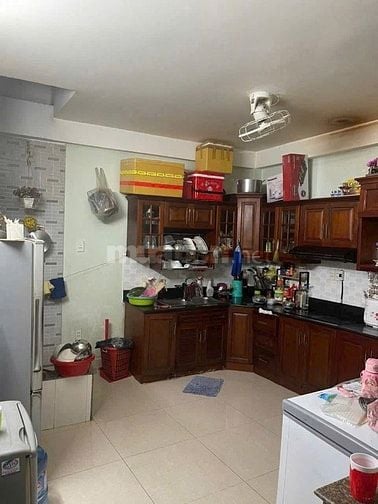 Cô Tâm bán căn nhà mặt tiền đường kinh doanh , đang cho thuê 8tr/tháng