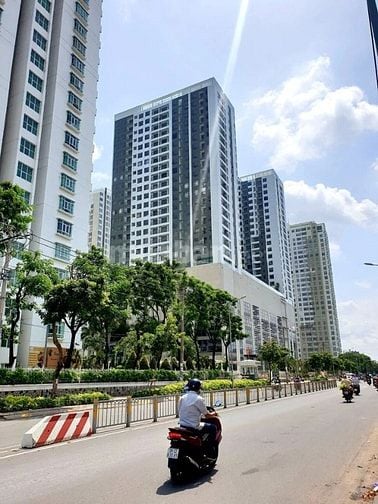 Cho thuê Officetel central Premium, 32m2, full nội thất, giá 8  triệu