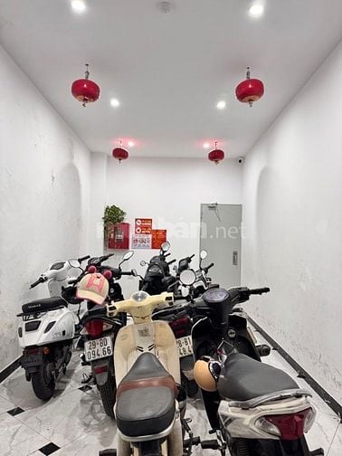 BÁN NHÀ PHỐ LÁNG - ĐỐNG ĐA, GẦN Ô TÔ, NỘI THẤT XỊN, DOANH THU 45tr/THÁ