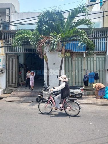 Kho xưởng cho thuê.Đường Lê đình cẩn 215m2