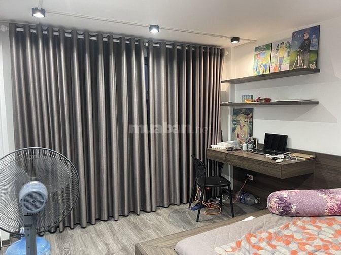 Bán nhà mặt phố Minh Khai 2 mặt thoáng vỉa hè rộng, Dt 147m2, 5t.