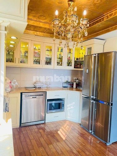 BÁN NHÀ PHỐ BÁN ĐẢO HỒ TÂY, LÔ GÓC, KINH DOANH VIP, 53,8M2,GIÁ 22,2TỶ