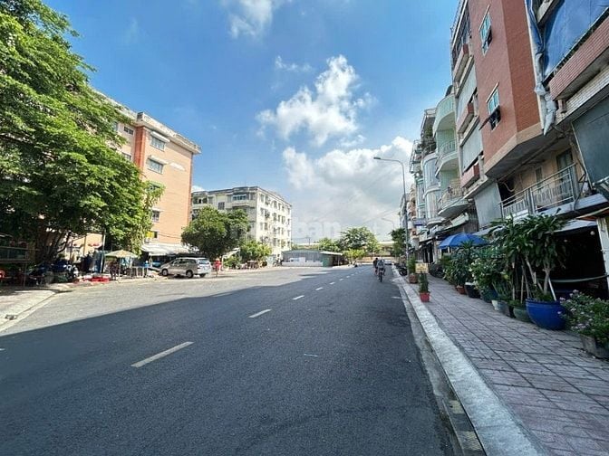 5 tầng đúc- 2 Mặt tiền đường số 2, KDC Bình Đăng, P6, Q8 SHR hiện hữu 