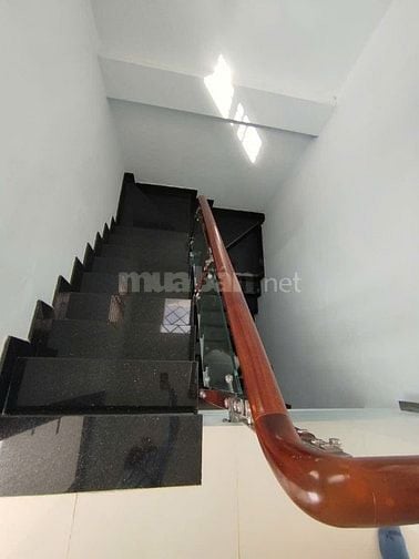 NÓNG BỎNG ! NHÀ BÁN MT ĐƯỜNG SỐ 6 P11 Q6, SAU LỬNG UBND. CHỈ 12,5 TỶ