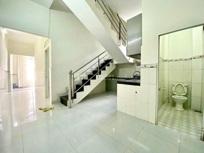 Bán nhà đúc 1 lầu Sh riêng thạnh Lộc 31 q12