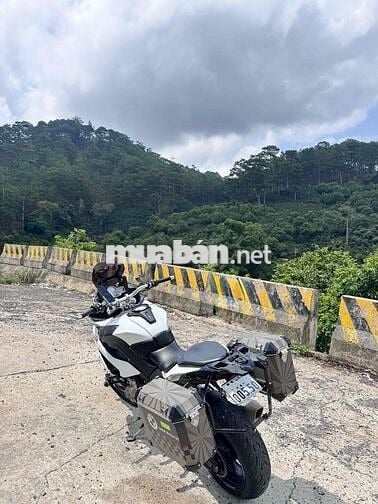 Bán S1000RX Đổi Ôtô Mới Bảo Dưỡng xe 20 Ngày