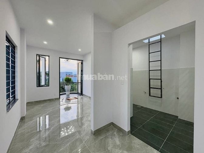 Nhà vườn mini 100m2 - 4 Phòng Ngủ - ngay Biển Nguyễn Tất Thành