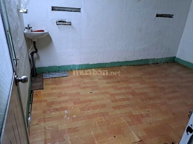 CHO THUÊ PHÒNG TRỌ CÓ GÁC GẦN CHỢ PHẠM THẾ HIỂN, QUẬN 8