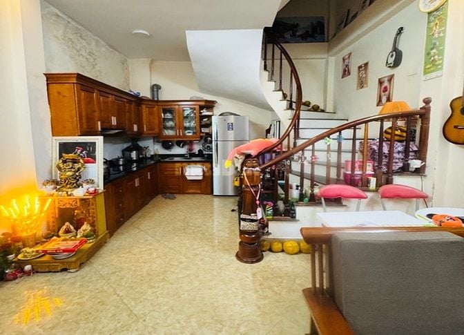 Bán nhà riêng Hoàng Mai 30m2, 5T gần chung cư Felix Homes 6,8tỷ