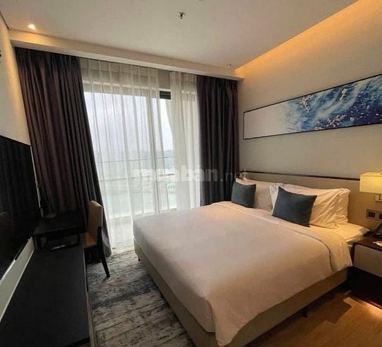SkyM - Căn hộ tầm cao, view toàn cảnh Vịnh Hạ Long, nội thất 5 sao
