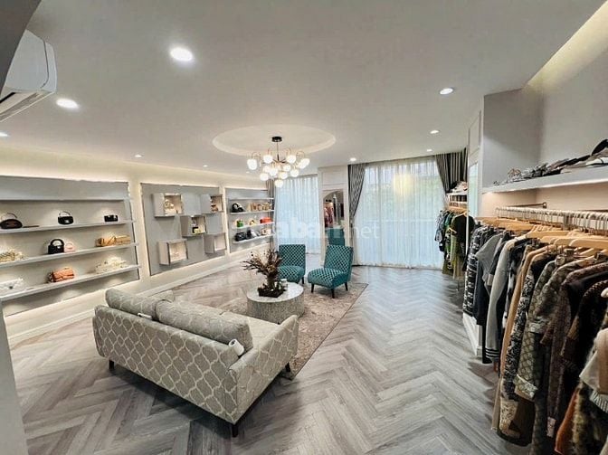 CHO THUÊ TÒA MT LÊ VĂN SỸ , Q3 , NGANG 8M , DTSD : 680M2