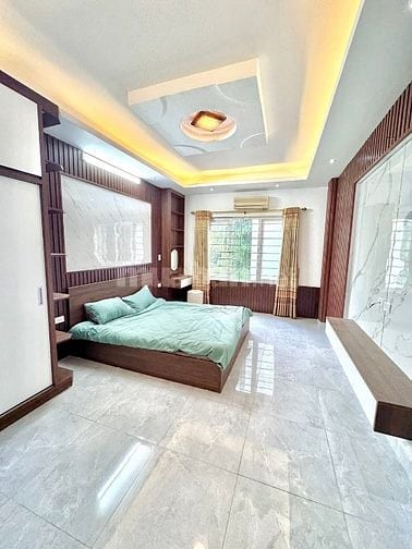 Bán nhà phố Ngũ Nhạc gần Nam Dư 33m2, 6 tầng, 4 ngủ, mặt tiền 4m, ô tô