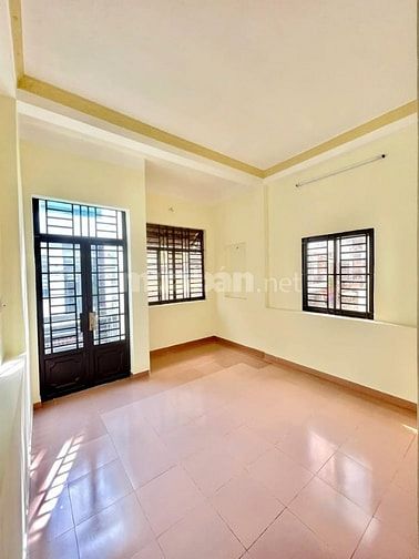 Chỉ 3,4 tỷ. Nhà 64m² Trần Huy Liệu xây 1trệt 2 lầu,gần ngã 4 Phú Nhuận