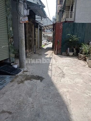 Bán đất tại Tu Hoàng, 130 triệu / m2, DT 263 m2, Nam Từ Liêm, Hà Nội.