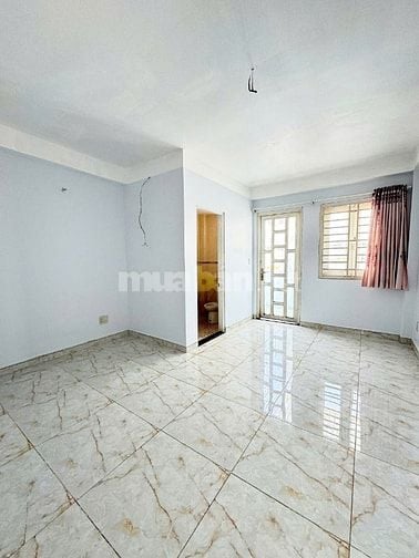 PHÒNG RỘNG 24M², WC RIÊNG – VỊ TRÍ TRUNG TÂM GẦN PHÚ NHUẬN