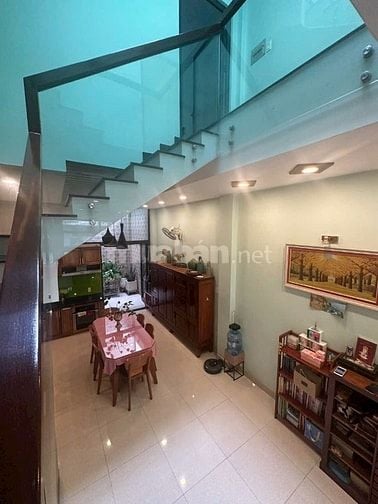 Nhà bán 3 lầu Cao Cấp DT:4x19m hẻm xe hơi Lê Đức Thọ, P16, Q.Gò Vấp.