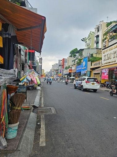 Cho thuê nhà hẻm 3m(3 gác) Tô Hiến Thành, P15, Q10 Giá 15tr